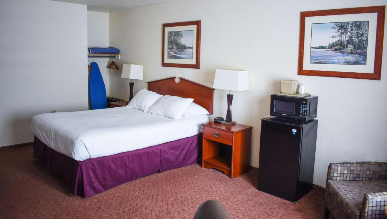 Magnuson Hotel Country Inn Ishpeming Zewnętrze zdjęcie